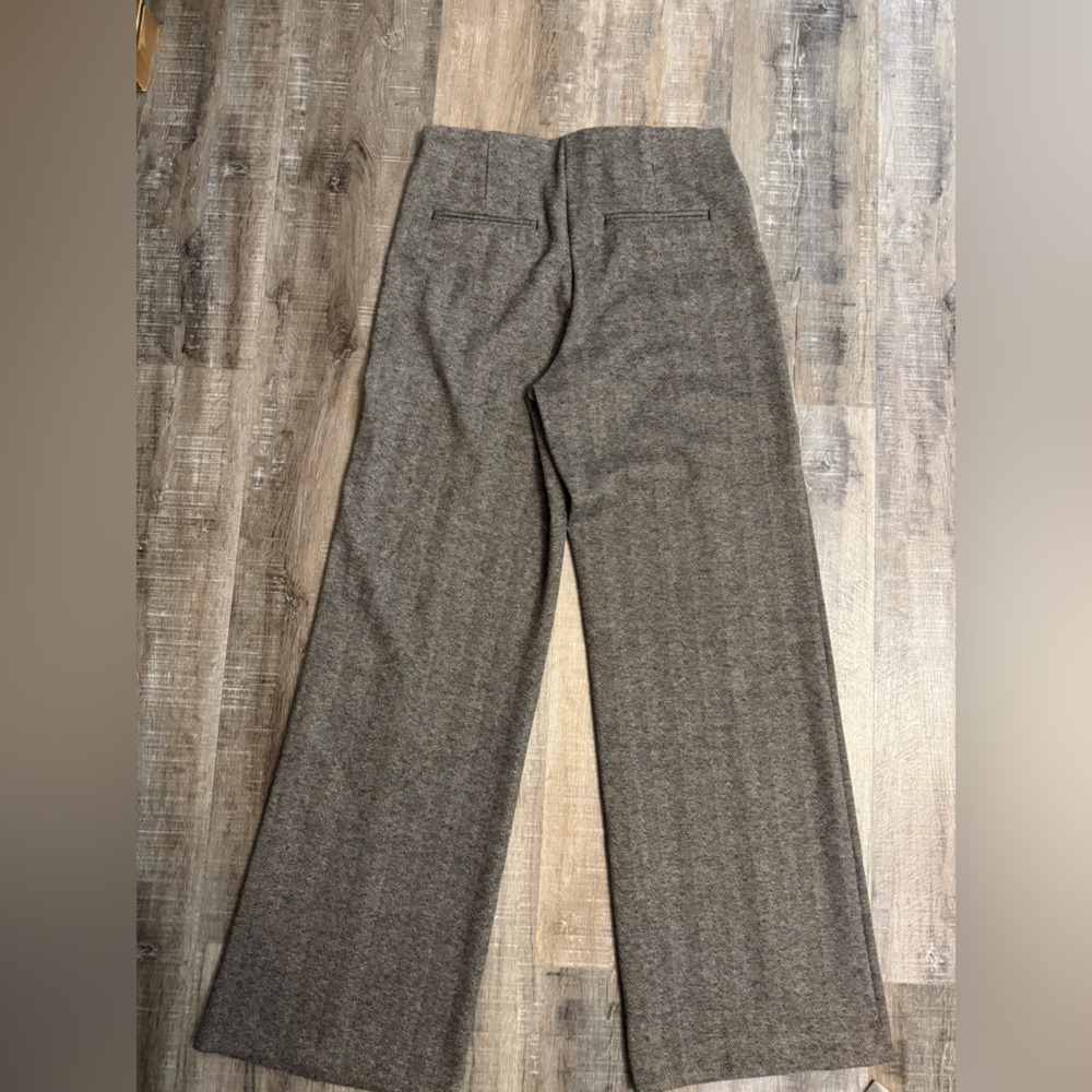 Ann Taylor Herringbone Wide Leg Trousers 32” inseam Stretch Waist Career Pants - Picture 2 of 6